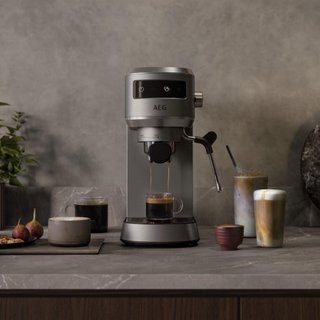 Cafetera Espresso AEG 15 Bares