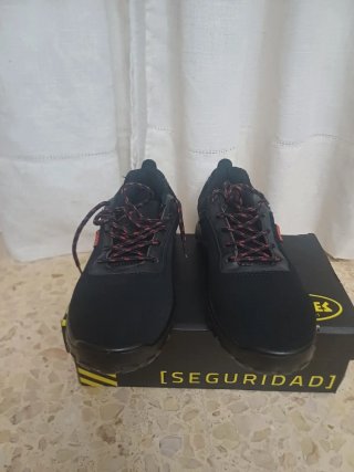 Zapatos de seguridad para mujer negros