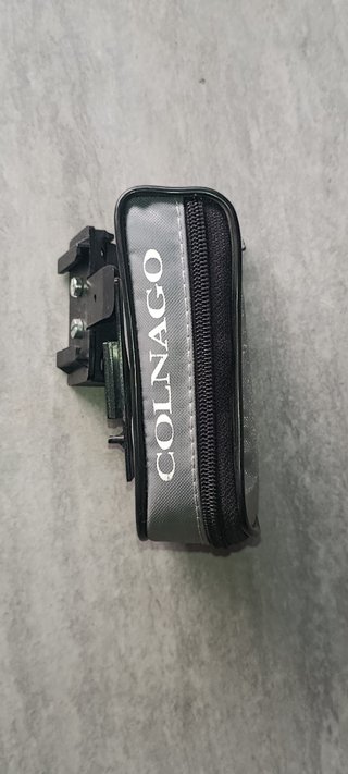 Bolsa bajo sillín Colnago