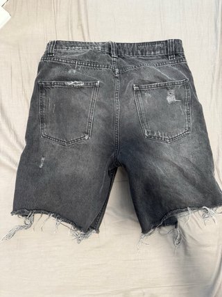 Shorts vaqueros rotos Lefties negros como nuevos.