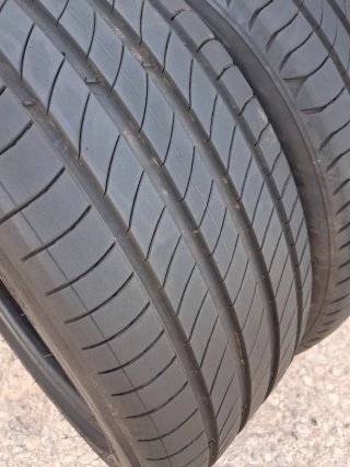 Neumáticos 225/45 R17