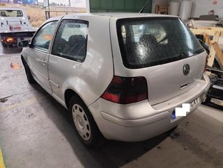 Soporte volkswagen 038903143h golf 1.9 tdi 229107