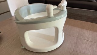 Cuna moisés BabyHome + colchón y sábanas + baño
