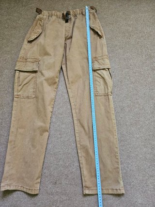 Pantalón cargo hombre color natural