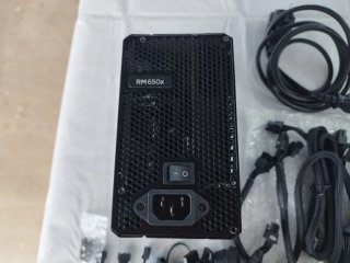 Fuente Alimentación Corsair RM650x
