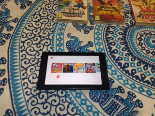 Nintendo Switch+4Juegos+2Mandos+Microsd128Gb+funda