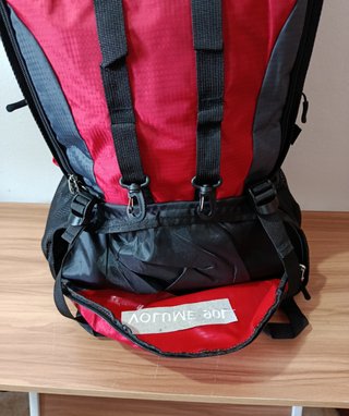 Mochila 90L Roja Impermeable Senderismo - Nueva