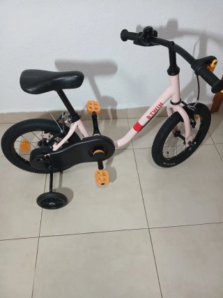 Bicicleta infantil rosa Btwin
