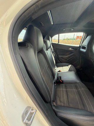Mercedes-Benz GLA 200 CDI Style Automático – 2015