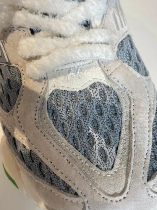 Zapatillas New Balance Beige/Gris Talla 44