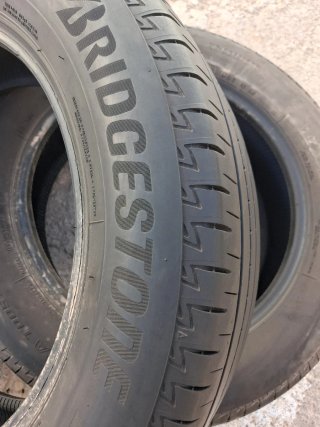 Neumáticos 215/60 R17