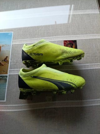 Botas de fútbol Puma Talla 34