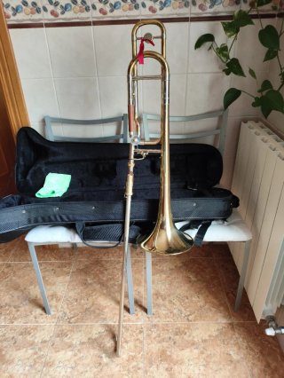 Trombon Bach TB503B Tubería Ancha