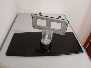 SOPORTE MESA TV - LG - MJH618908 - 32LE55/70