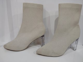 Botines calcetín tacón transparente beige T39