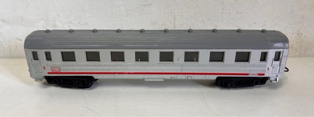 Tren Paya e Vie