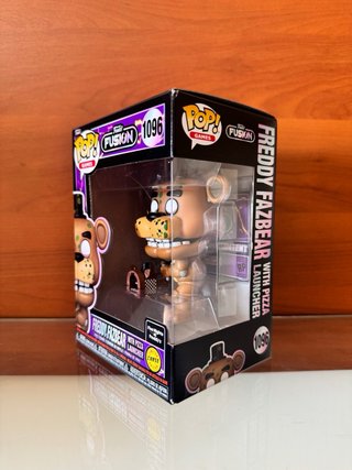 Funko Freddy Fazbear Pizza Launcher 1096 chase