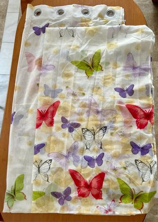 Cortinas semitransparentes mariposas