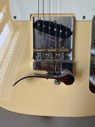 Squier Classic Vibe Esquire + B&G Bender +pastilla