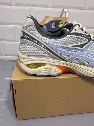 Zapatillas Asics GT-2160 Glacier Grey.