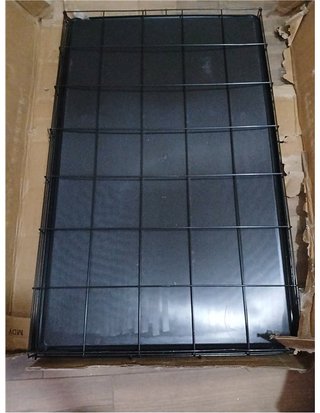 Amazon Basics Jaula para perro de alambre metálico - Duradero -Plegable con bandeja - doble puerta - 122 x 76 x 83 cm (L x An x Al) -