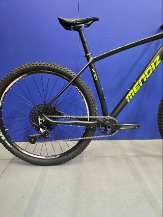 Mendiz X10 Negro / Verde Talla L