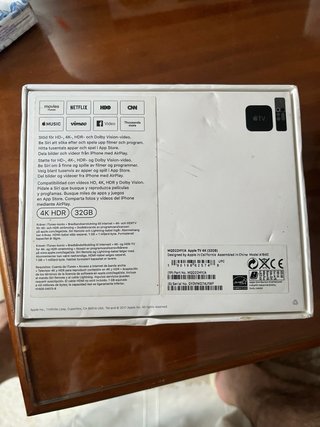 Apple TV Negro la caja no es la suya.modelo A1469