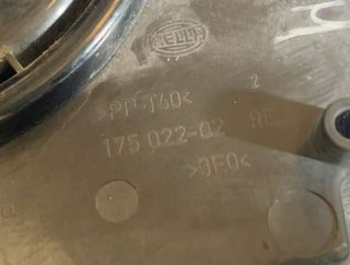 Faro der volkswagen jetta vi (162) 2.0 sport 61401