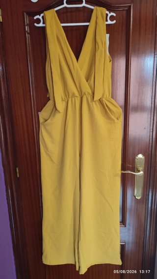 Mono mujer mostaza talla única