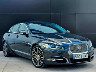 Jaguar XF 2012