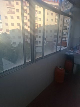 Alquilo habitación amplia