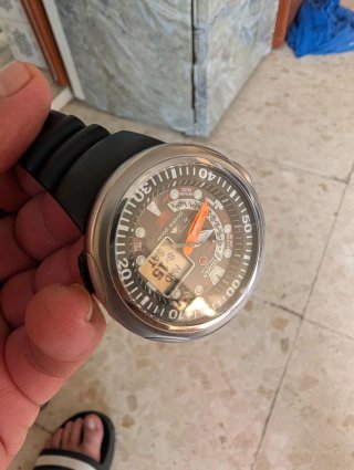 Orologio Citizen Eco-Drive per immersioni 200M