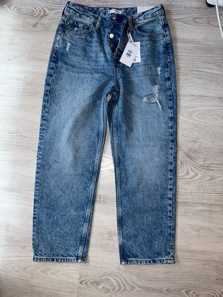 Vaqueros Tommy Hilfiger desgastados