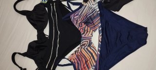 Lotto 4 costumi da bagno