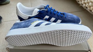 Adidas Gazelle Azul y Blanco