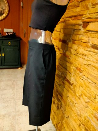 Pantalón pitillo negro Talla M/L