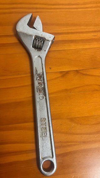Llave inglesa ajustable de acero forjado