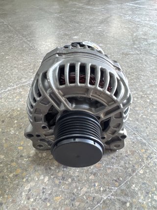 Alternador Bosch 0986045340. Audi, Vw, Seat Skoda
