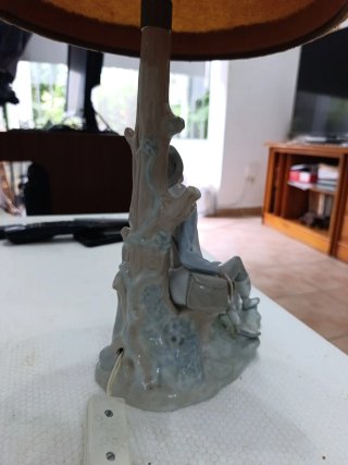 Lámpara de mesa vintage porcelana y tela