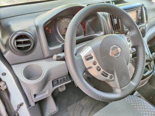 Nissan NV200 2012