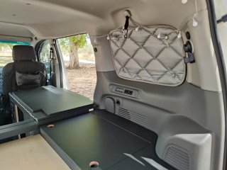 Nissan NV200 2012