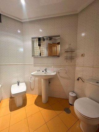 Piso en alquiler en Centro Ciudad en León