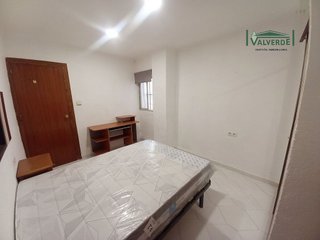 Piso en alquiler en Centro - Sagrario en Granada