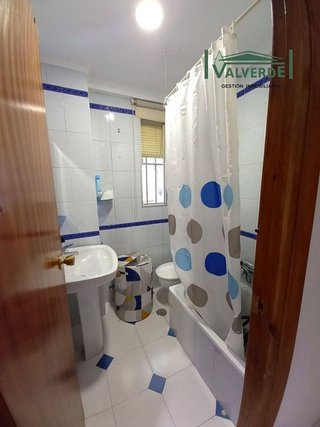Piso en alquiler en Centro - Sagrario en Granada