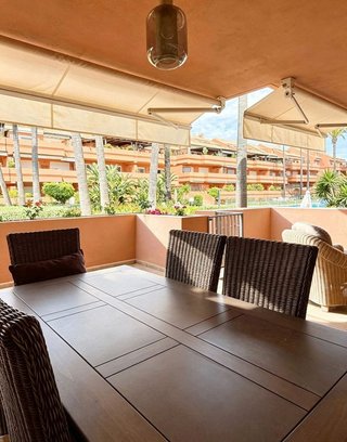 Piso en alquiler en Puerto Banús en Marbella
