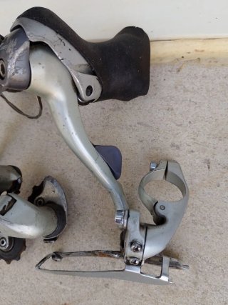 Manetas y cambio Shimano 105 2x8v