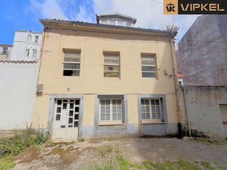 Casa adosada en venta en Canido en Ferrol