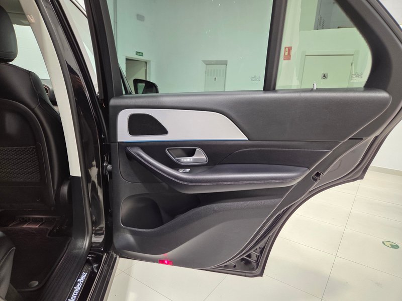 Mercedes-Benz GLE 2022, foto 34