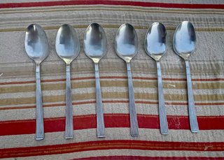 Gran lote de cubiertos vintage – 100 piezas aprox