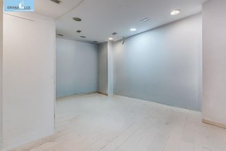Local comercial en venta en Centro - Sagrario en Granada